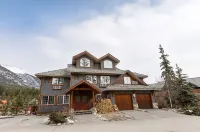 Creekside Villa