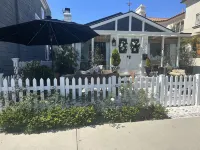 Balboa Island Beach Cottage