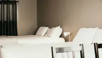 Hinton Highway Inn Hotels in Hinton