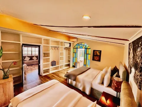 粉紅火烈鳥精品酒店