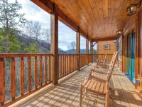Gatlinburg Escape by Jackson Mountain Rentals - Feriehus