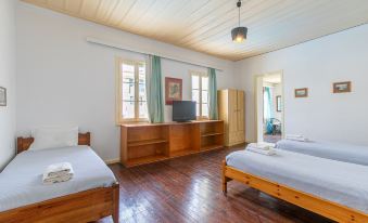 Orestis Hotel Sea View Apartments