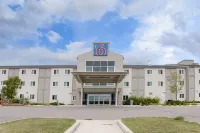 Motel 6 Brandon, MB - Kæledyr tilladt