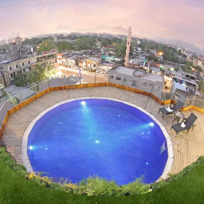 Golden Tulip Jaipur City Center Hotels near Birla Auditorium