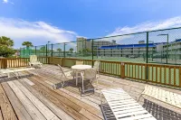 Seaside Beach & Racquet Condos