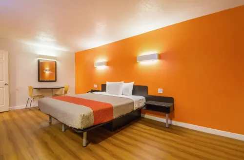 Motel 6 Garland, TX - Northeast Dallas Hotels in Garland