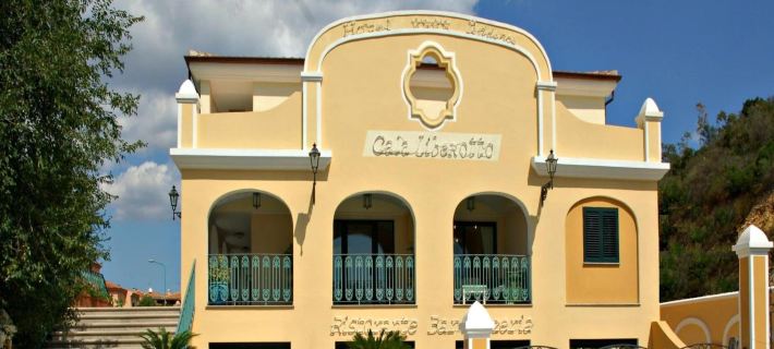 Residence Cala Liberotto Hotels in Nuoro