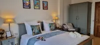 Loup Castel Boutique Hotel B&B Hotels in Opio