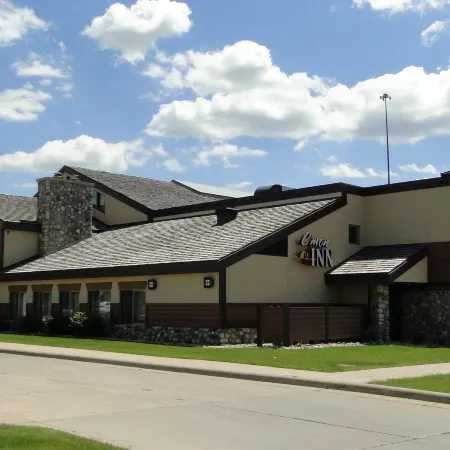 C'Mon Inn & Suites Fargo
