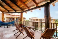 Indigo Belize 2c 3臥室公寓 by RedAwning