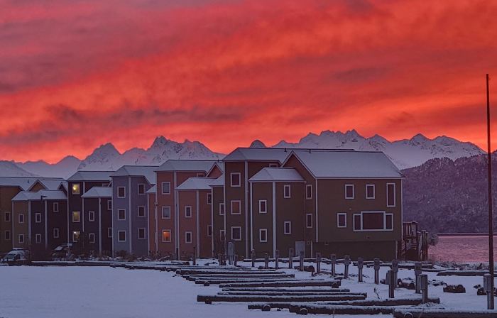 Lakeshore Lodges