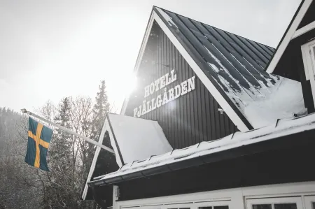 Hotell Fjällgården Ski-in Ski-Out Отели рядом с достопримечательностью «Åre ski resort»