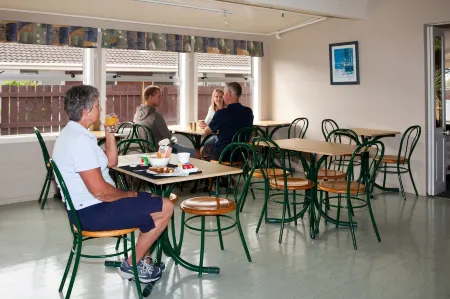 Seagulls Guesthouse Отели рядом с достопримечательностью «Maunganui Beach»