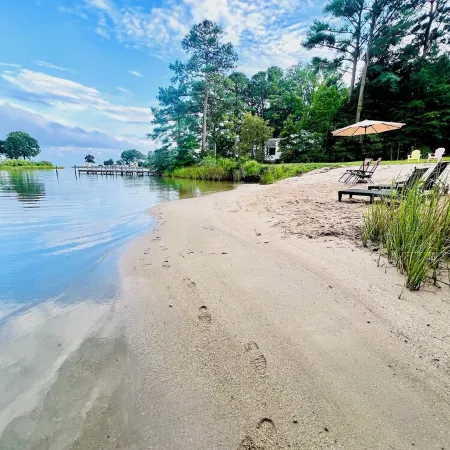 Private 5-acre Waterfront Retreat with Main & Guest House & BBQ Shed