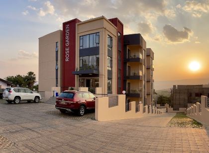 Rose Garden Private Apartment by Link