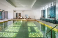 Harbour Beach Club, Hotel & Spa Hotels in West Alvington