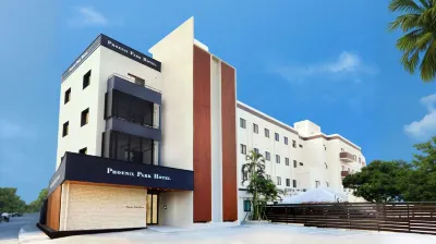 Phoenix Park Hotel Hotels near Nago Pineapple Park