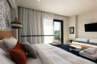 Chapter 02 Gallery Suites โรงแรมใน