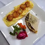 ミャーの豪華スイートホテル