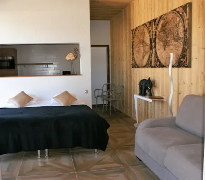 What Else Hotel Hotels in Pérouges