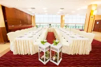 Qubus Hotel Głogów - 3-Star