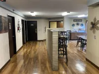 The Center Inn - breakfast