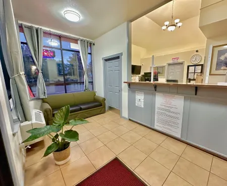 Best Motel Отели рядом с достопримечательностью «Шлюз Хирам М. Читтенден»