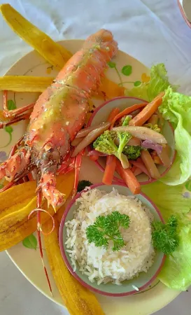 Hotel Villa Ordonez Отели в г. Почомиль Вьехо