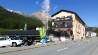 Hotel Al Rom Hotels in Tschierv