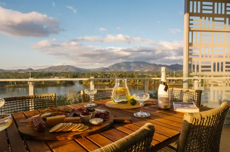 Empire Apartment Hotel Rockhampton