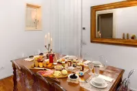 納卡套房飯店 - 早餐