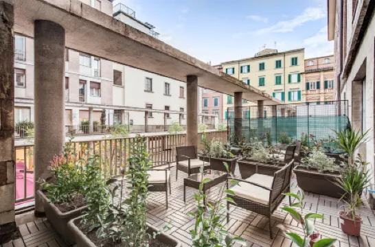 絕贊之家 - 空中花園酒店