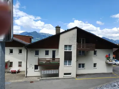 Elfe-Apartments: Studio for 2 Adults, Balcony with Lake and Mountain View