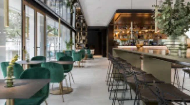 ウィーミースイートホテル