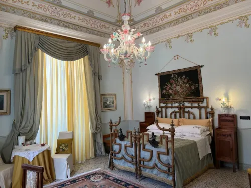 Palazzo de Castro Hotels in Squinzano