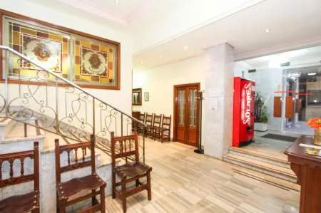 Hotel Castellano Centro Отели в г. Кампо де Саламанка