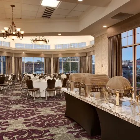 Hilton Garden Inn Auburn Riverwatch
