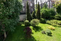 Leo Apartments Old Town Hotels in 