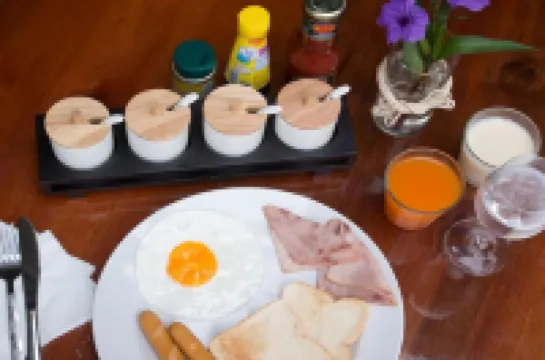 Lemon Chalet Kaeng Krachan Resort Hotels near Kaeng Krachan National Park