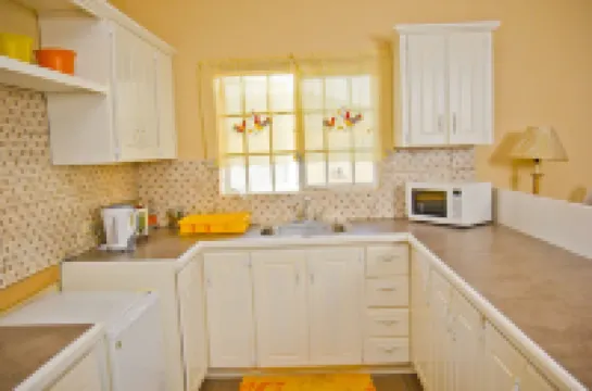 Port of Spain Sunny Guest Apartment