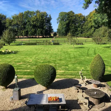 Clos Masure hôtel de Campagne Отели в г. Мениль-Фольмприз