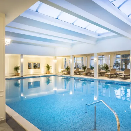 Hotel Bellevue - Liburnia Отели рядом с достопримечательностью «Пляж Медвея»