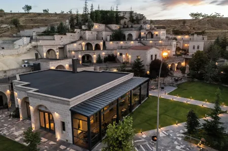 Cappadocia Estates Hotel Отели в г. Karlik Koyu