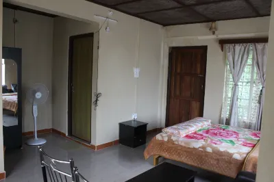 Pumpkin StreamSide Guest House Hotels near Thangkharang Park