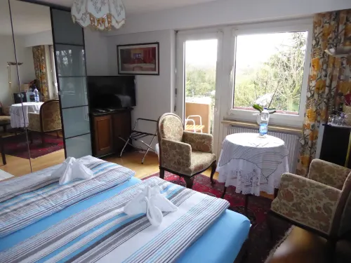B&B Pappelweg - 2 Hôtels à : Arlesheim