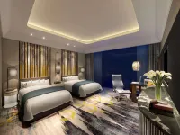 DoubleTree by Hilton Ahmedabad Hotels near IIM