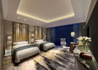 DoubleTree by Hilton Ahmedabad Hotels in Ahmedabad