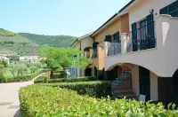 Castellaro Golf Resort Отели в г. Badalucco