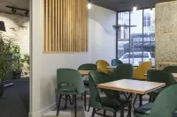 Logis Hotel du Maine Hotels in Change