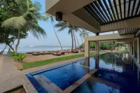 Cocobay Unawatuna - Pools